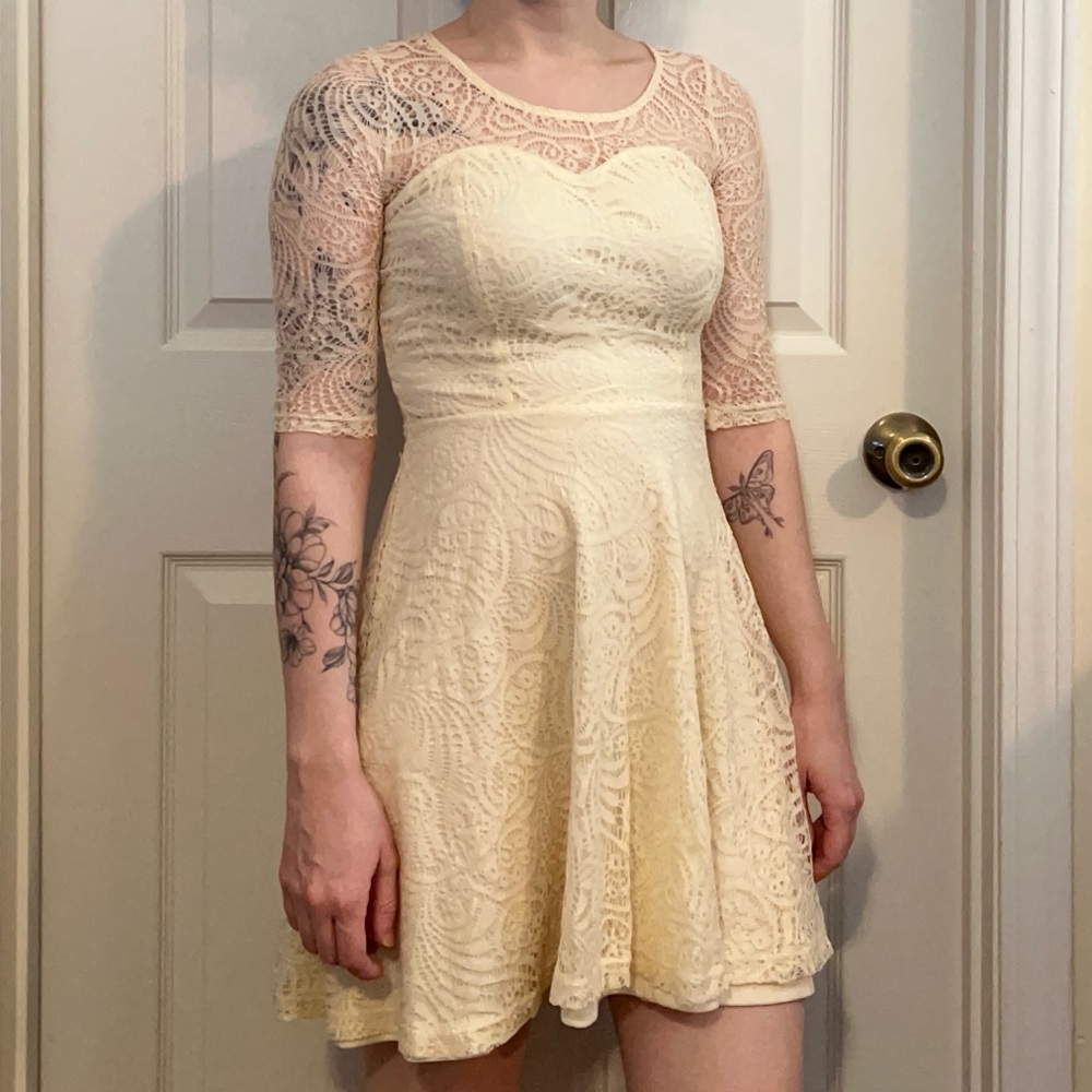 Cream Lace Quarter Length Sleeves Mini Skater Dress